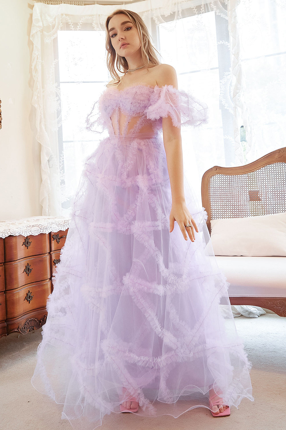 Une ligne de l’épaule Corset violet Plus Robe de bal avec nœud papillon