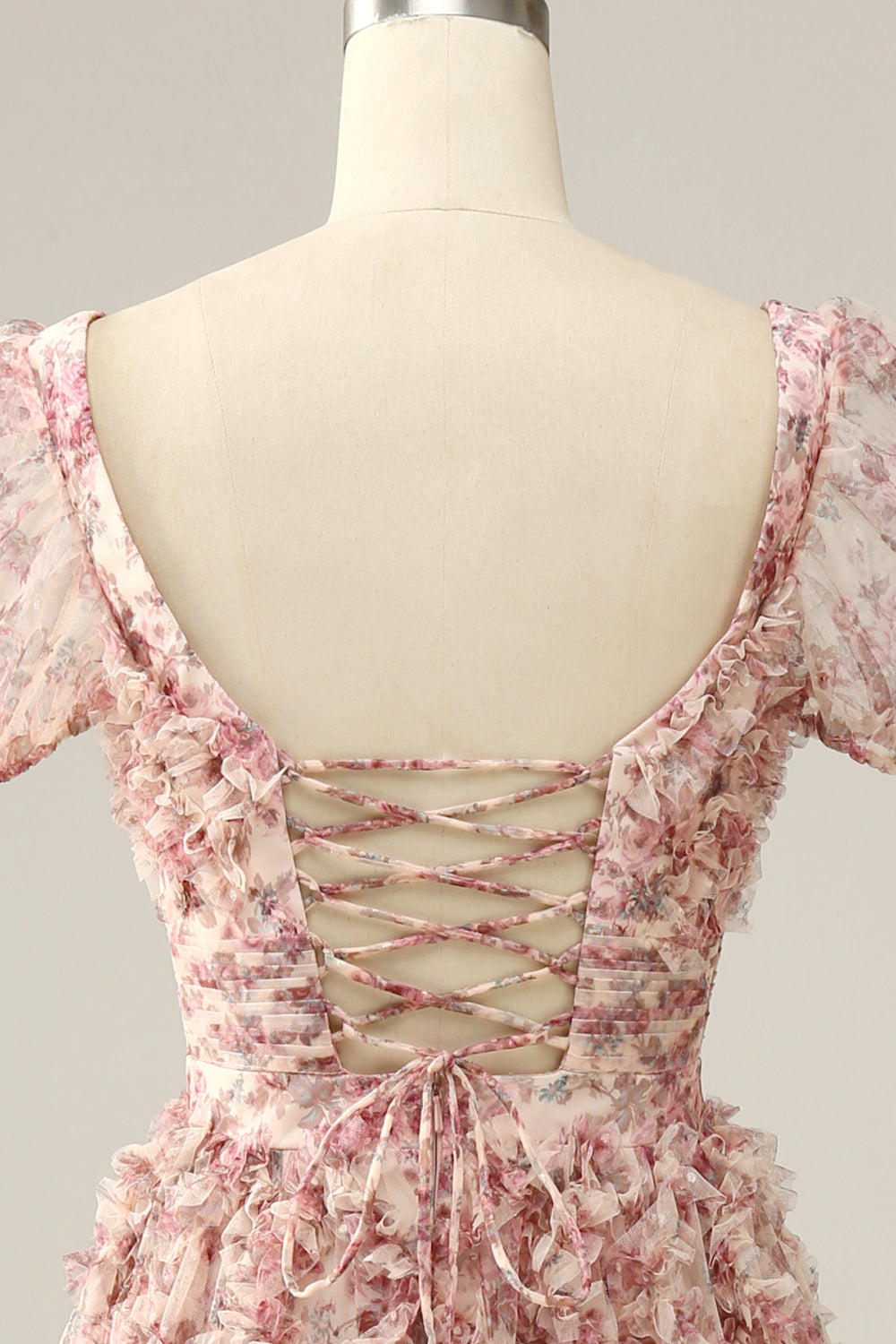 Robe de bal à col carré à col carré de fleur rouge ivoire