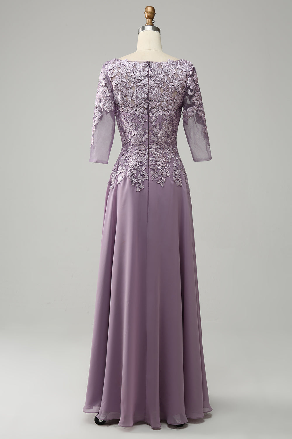 Robe de mère de mariée en mousseline de soie violette grise avec dentelle
