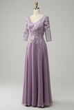 Robe de mère de mariée en mousseline de soie violette grise avec dentelle