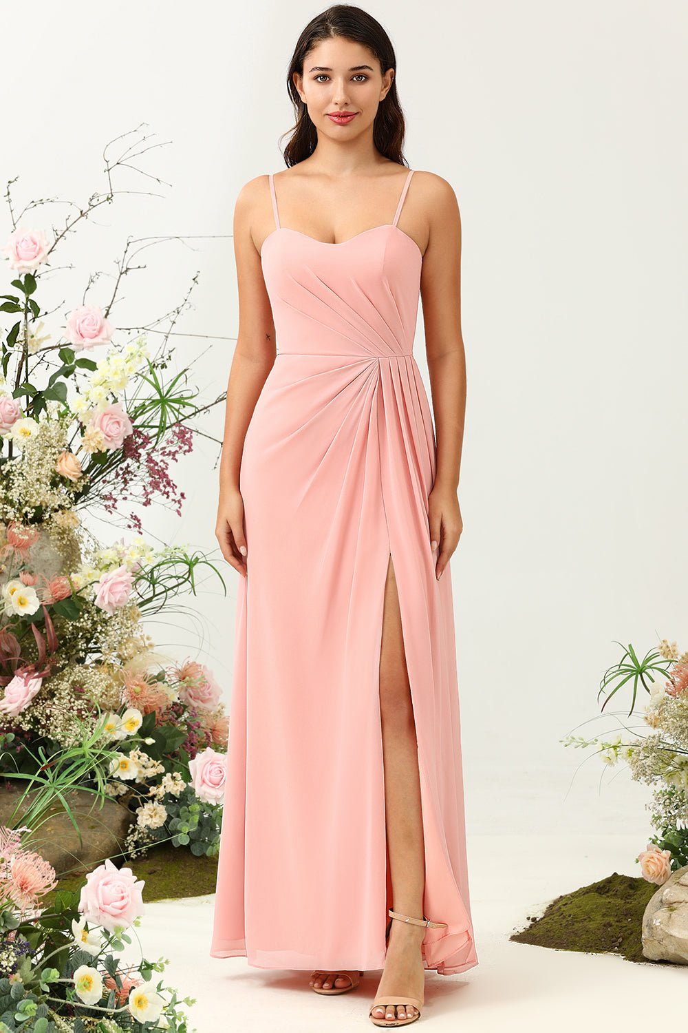 Une ligne de bretelles spaghetti Blush Robe de demoiselle d’honneur longue avec front fendu