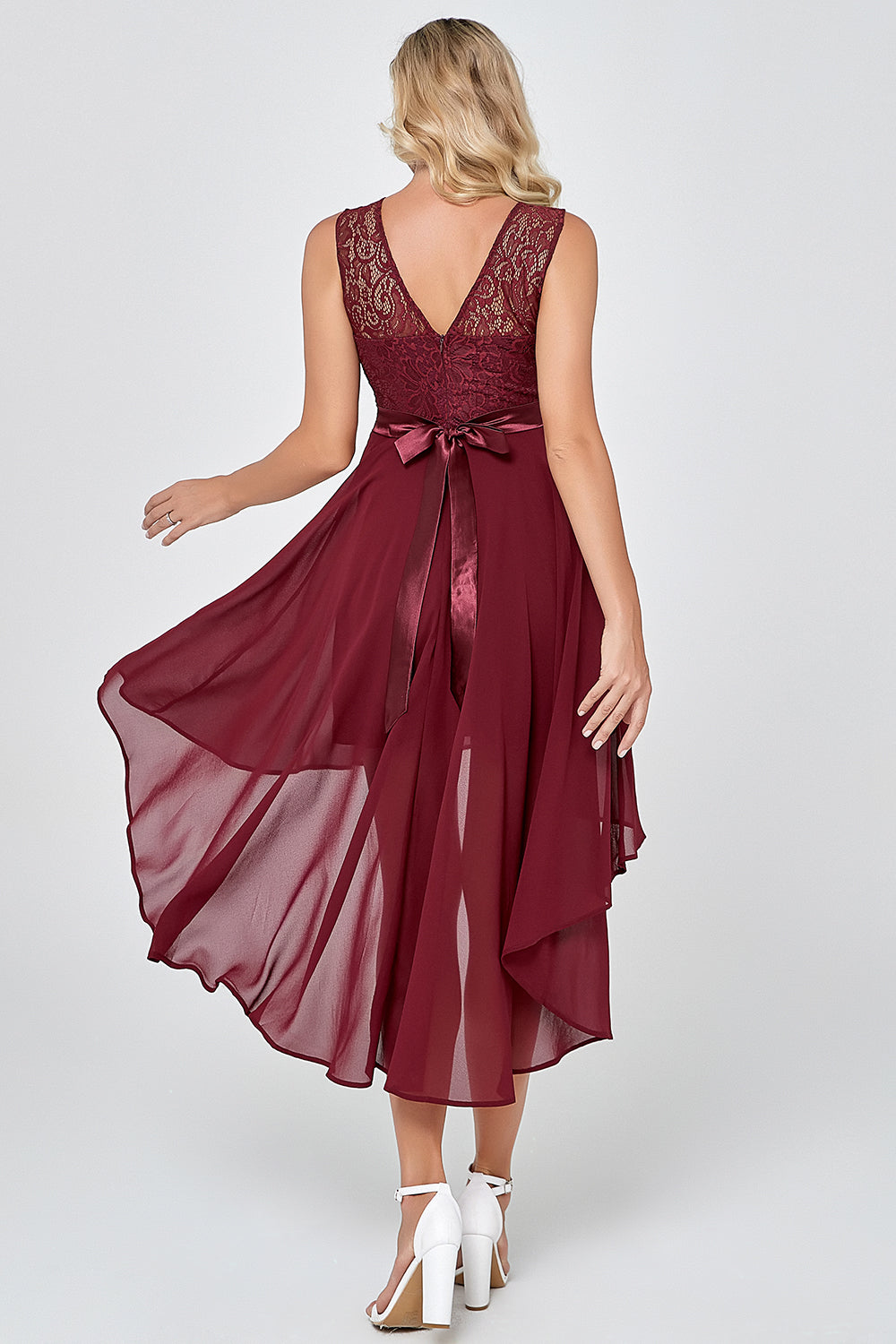 Pointe limitée dans le temps pour robe de soirée en dentelle (1 pièce - Style et couleur aléatoires)