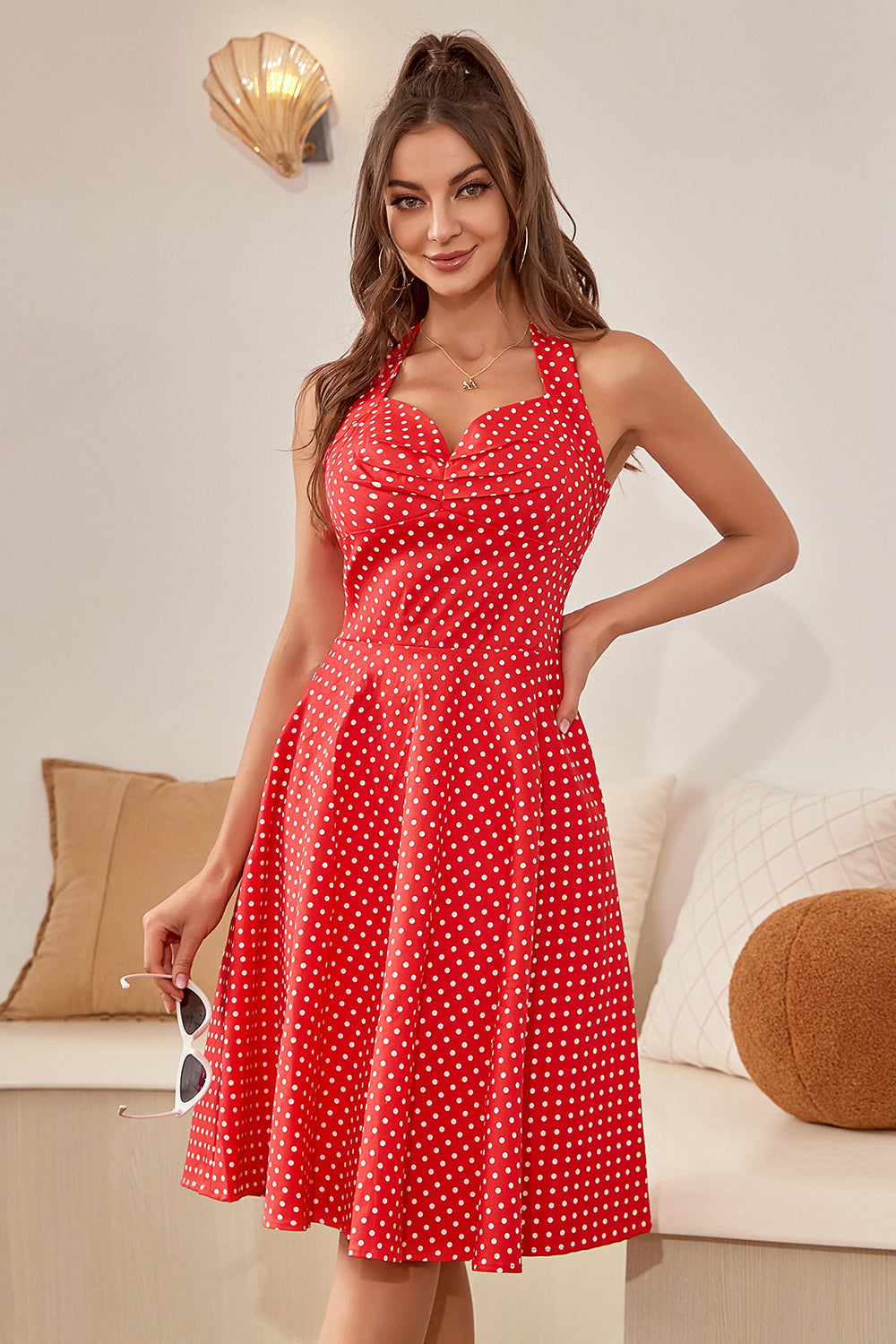 Halter Polka Dots Rouge Robe des années 50