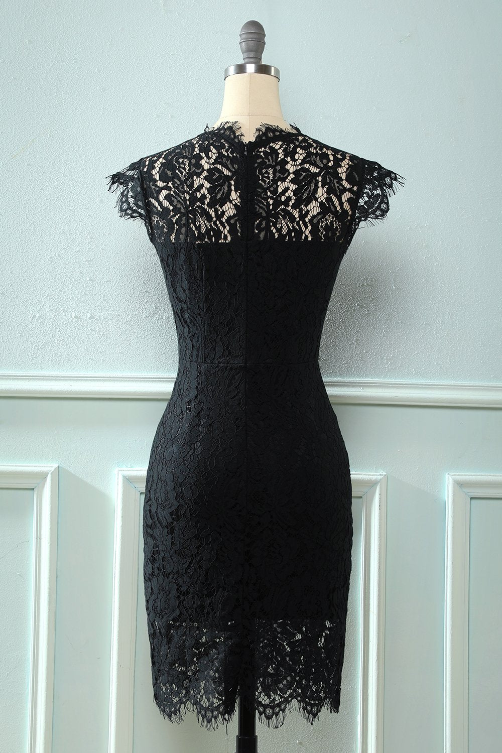 Robe en dentelle Black Bodycon