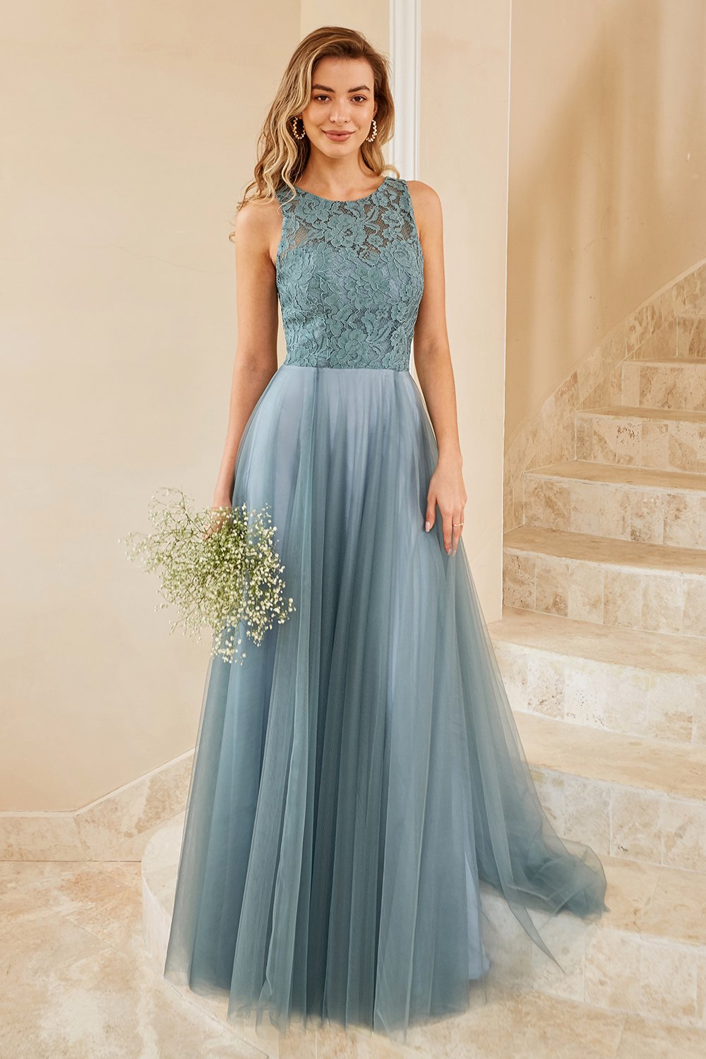 Robe de demoiselle d’honneur en tulle bleu gris avec dentelle