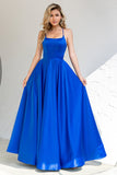 Robe de bal en satin sans dos bleu royal