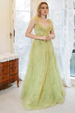 Une ligne Spaghetti Straps Light Green Tulle Plus Taille Robe de bal