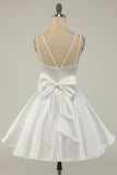 Robe de bal courte en satin vert