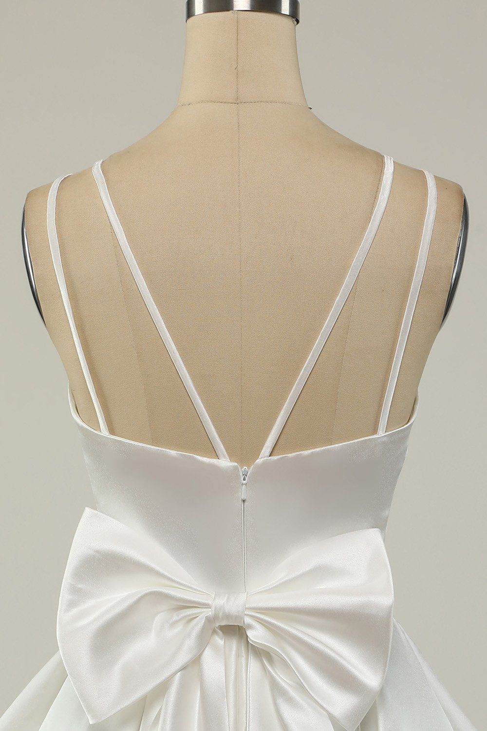 Robe de bal courte en satin vert