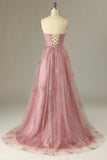 Une ligne Sweetheart Blush Prom Robe avec criss Cross Back