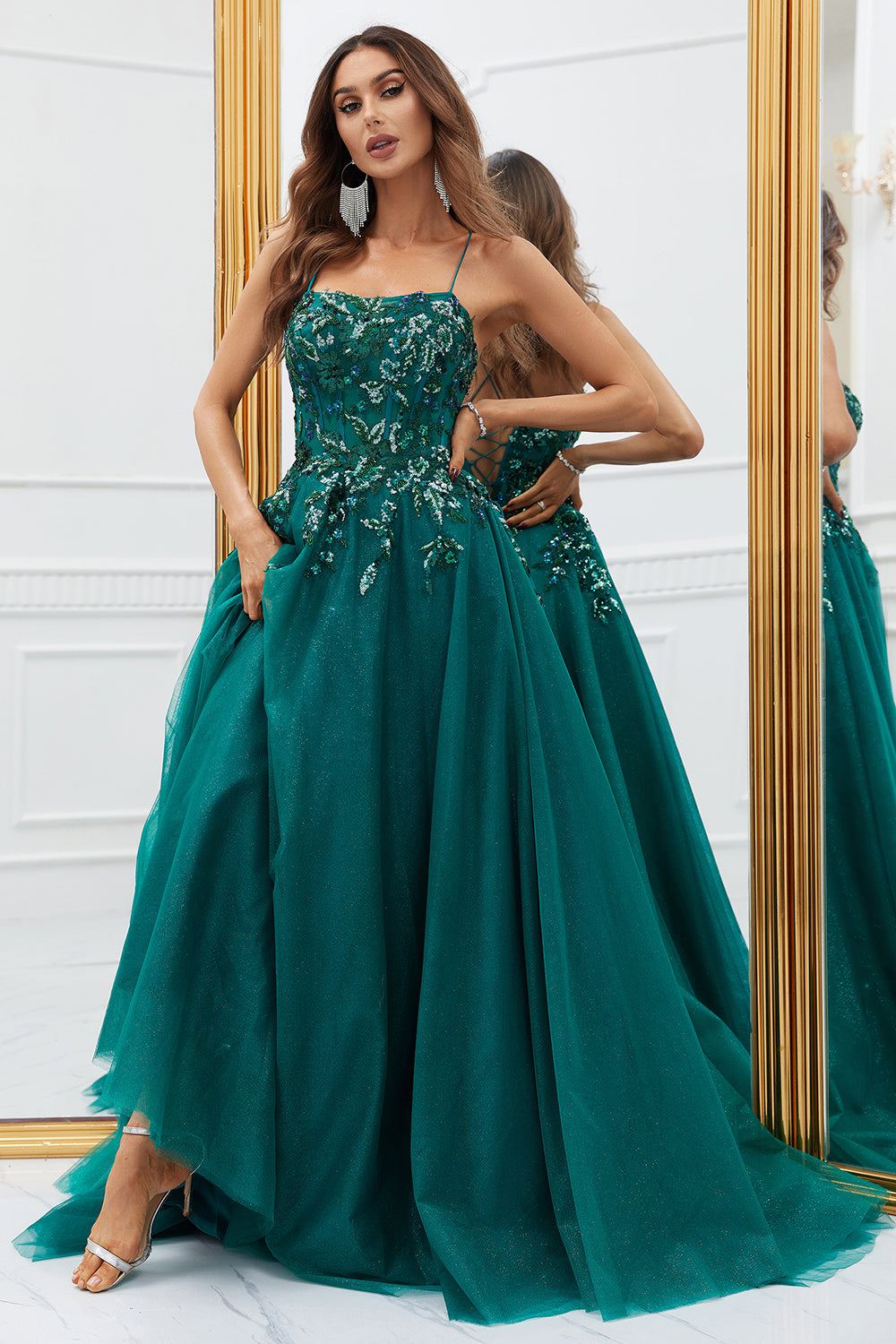 Robe de Soirée longue en tulle vert foncé scintillante avec appliques