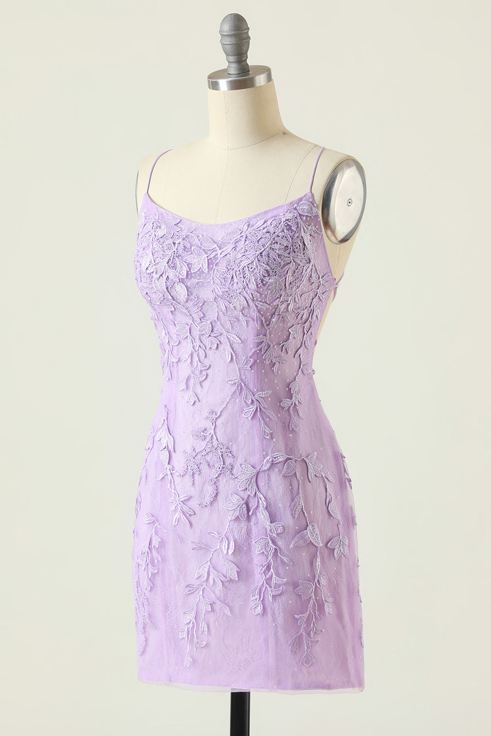 Robe de retour courte bleu clair avec perles de dentelle