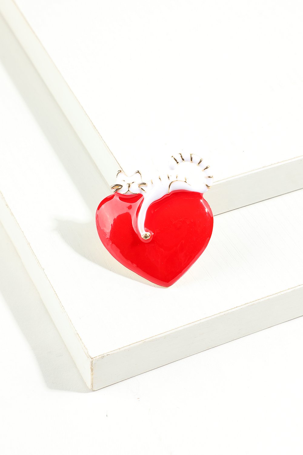 Broche de chat d’amour