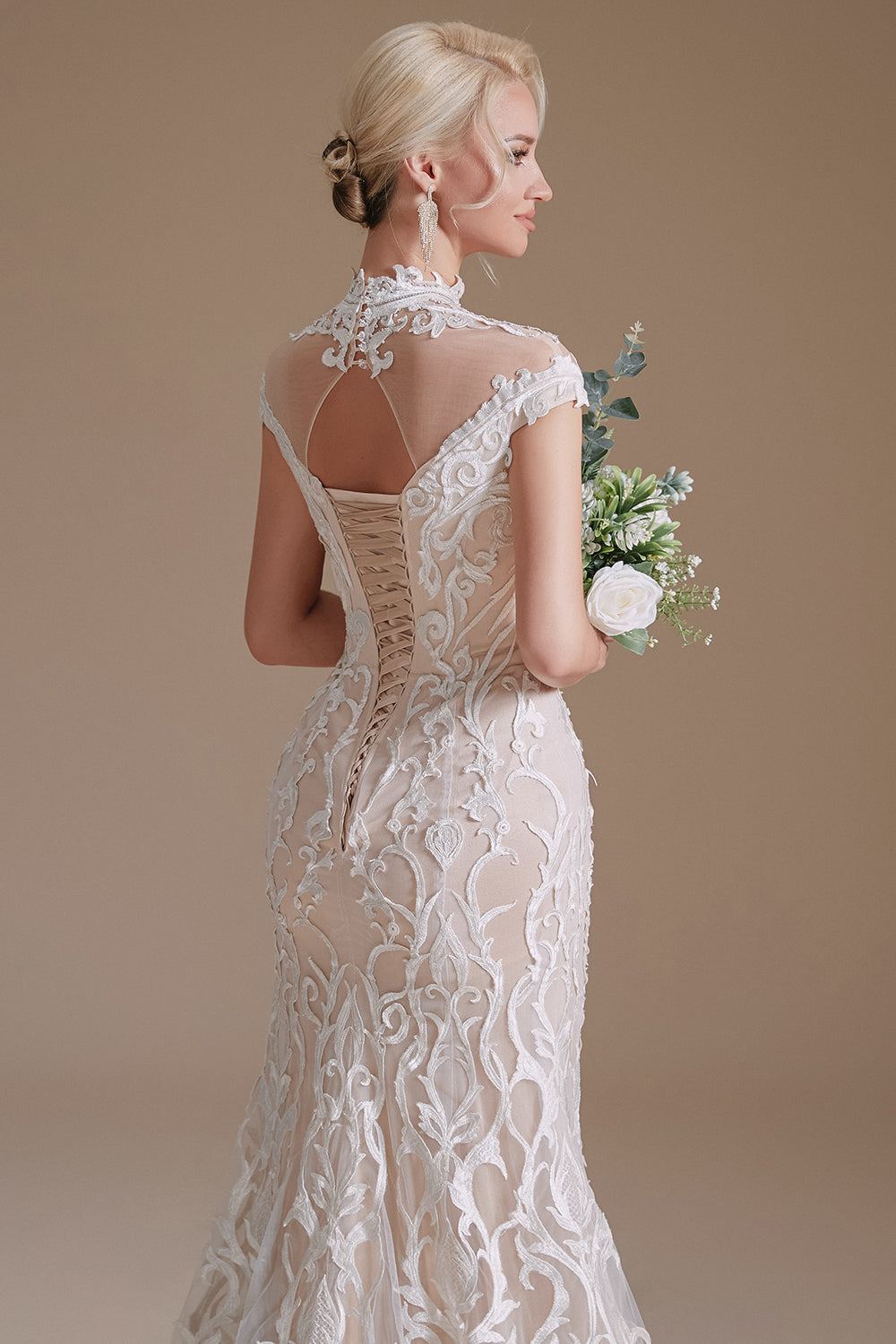 Mermaid White Lace Open Back Robe de mariée