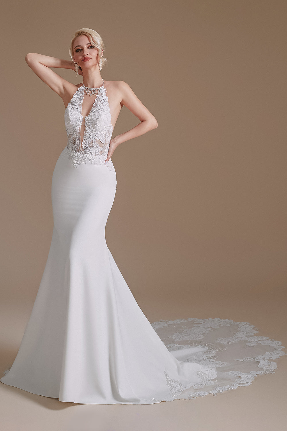 White Mermaid Halter Backless Sweep Train Robe de mariée avec dentelle