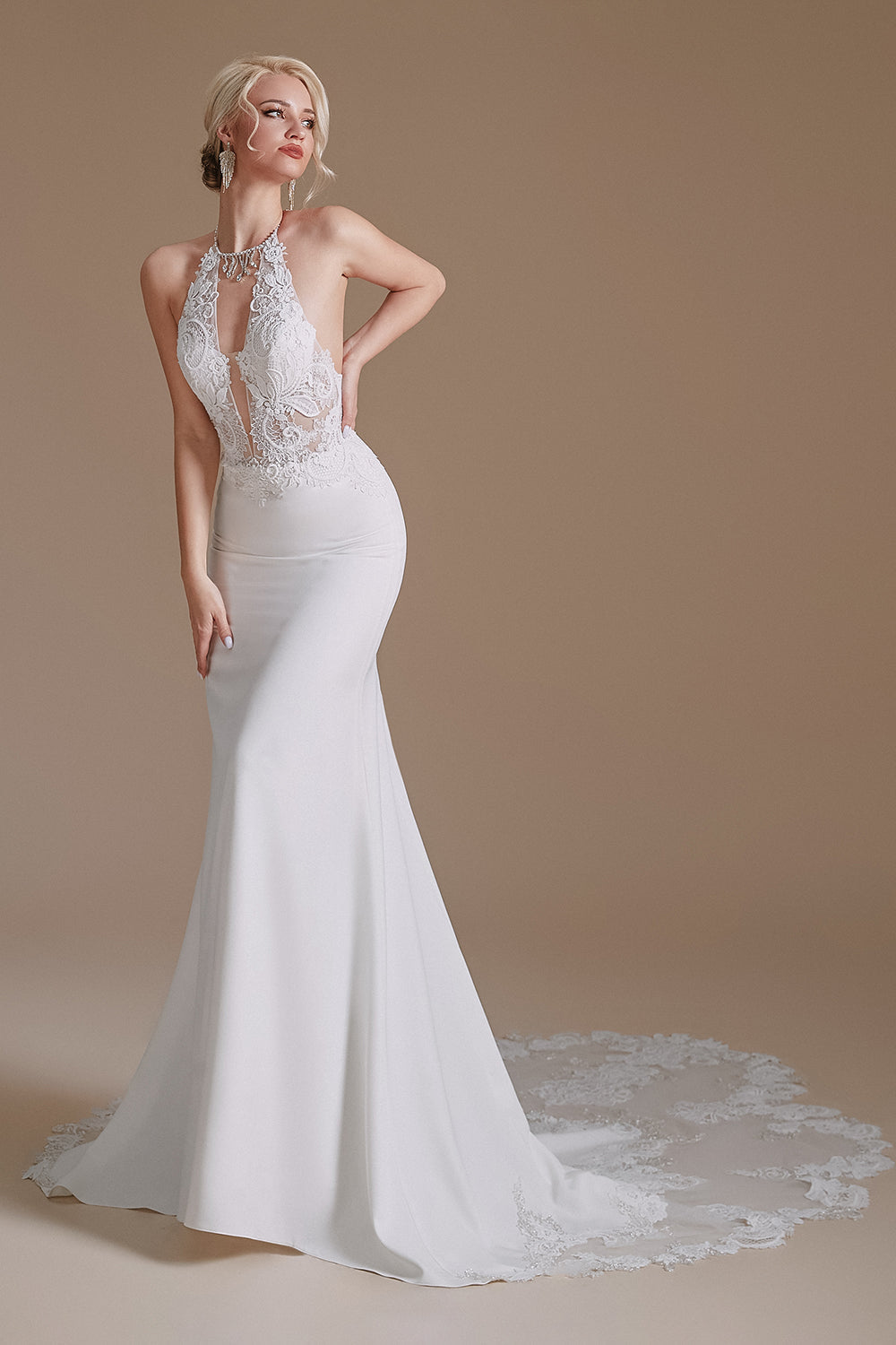 White Mermaid Halter Backless Sweep Train Robe de mariée avec dentelle