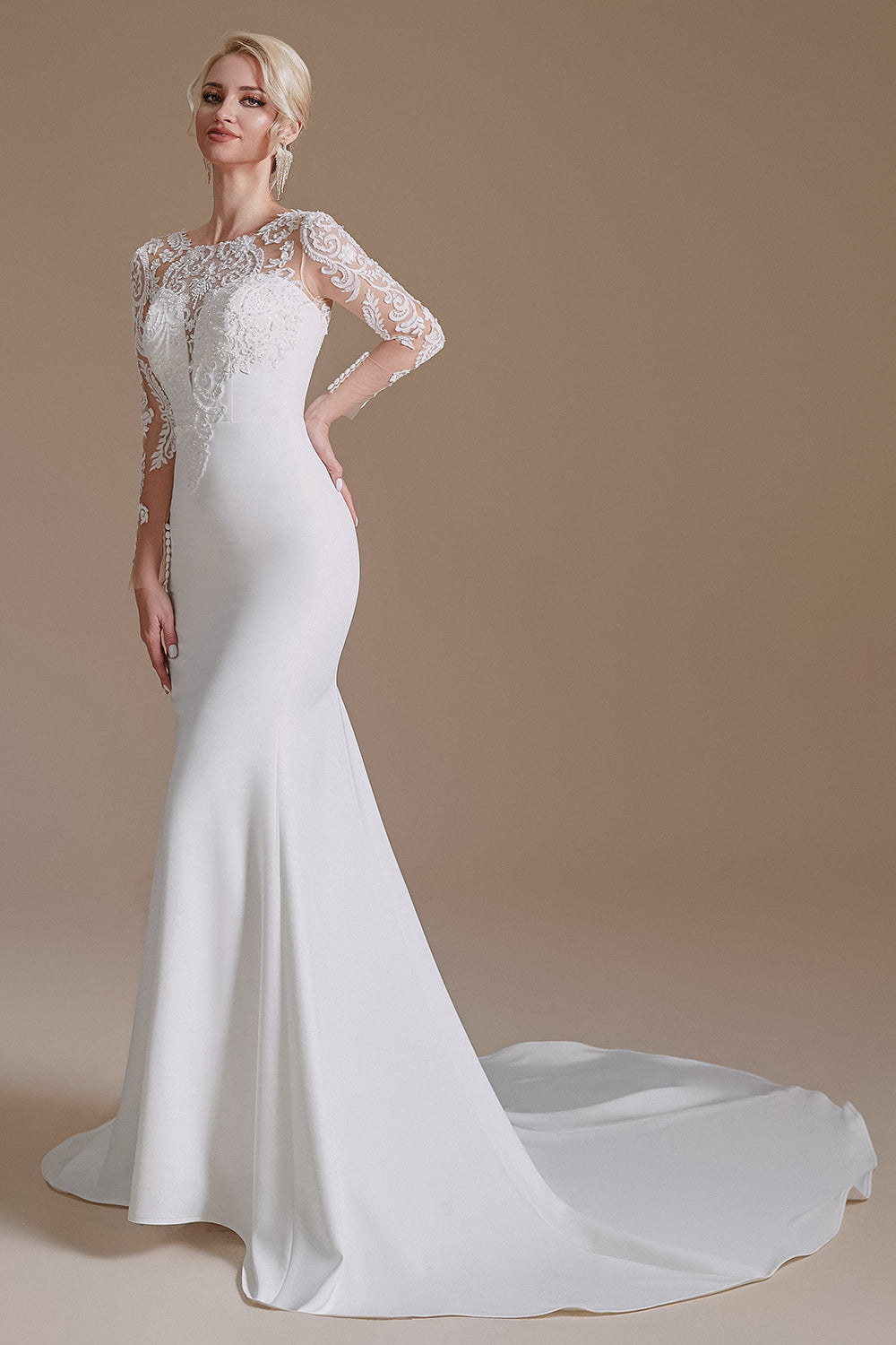 White Mermaid Manches Longues Sweep Train Robe de mariée avec dentelle