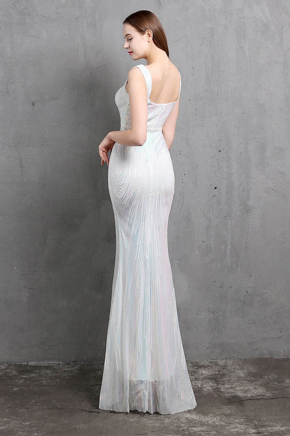 Gold Mermaid Sequin V Neck Prom Robe
