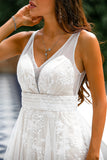 Robe de bal en dentelle rose