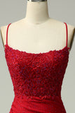 Robe de soirée sirène à col halter rouge foncé avec appliques