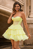 Corset bustier jaune Une Robe de cocktail perlée en ligne