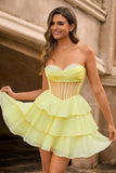 Corset bustier jaune Une Robe de cocktail perlée en ligne