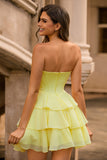 Corset bustier jaune Une Robe de cocktail perlée en ligne