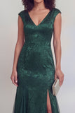 Robe longue sirène à col en V à col en V vert sauge avec fente