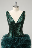 Robe de bal à paillettes à col en V vert foncé scintillante avec volants amovibles