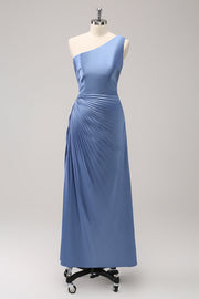 Robe de demoiselle de mariée longue en satin bleu à une épaule