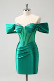 Robe de soirée Court moulante en satin vert à épaules dénudées avec perles