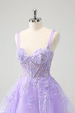 Robe de soirée Court corset trapèze lilas brodée avec paillettes