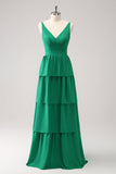 Robe de demoiselle d’honneur longue à niveaux à col en V vert