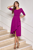 Robe de cocktail midi asymétrique violet raisin avec demi-manches