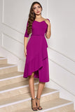 Robe de cocktail midi asymétrique violet raisin avec demi-manches