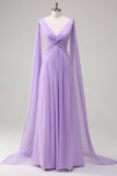 Élégante robe trapèze en mousseline de soie lilas avec manches cape fluides