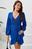 Bleu royal col V Wrap Ruffle Manches longues Robe de soirée courte