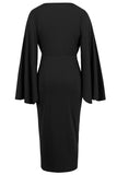 Robe de cocktail midi asymétrique à col en V sirène noire avec manches