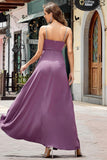 Robe de bal longue moulante à bretelles spaghetti violettes avec fente