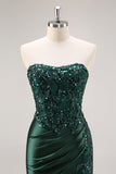 Robe de soirée sirène vert foncé à sequins avec fente