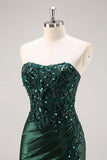 Robe de soirée sirène vert foncé à sequins avec fente