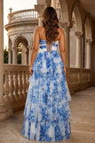 Une robe de bal longue grande taille à étages sans bretelles fleur A