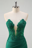 Robe de bal longue avec fente corset sans bretelles sirène vert scintillant