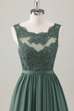 Eucalyptus A-ligne dentelle longue robe de demoiselle d’honneur avec fente
