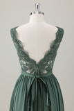 Eucalyptus A-ligne dentelle longue robe de demoiselle d’honneur avec fente