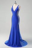 Robe de bal longue en satin perlé bleu royal scintillant sirène à col en V