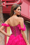 Robe de bal corset longue à épaules dénudées à plusieurs niveaux fuchsia avec perles