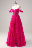 Robe de bal corset longue à épaules dénudées à plusieurs niveaux fuchsia avec perles