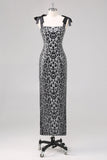 Robe formelle à bretelles en fourreau léopard gris scintillant