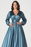 Robe de mère de mariée en satin gris bleu col V à manches longues